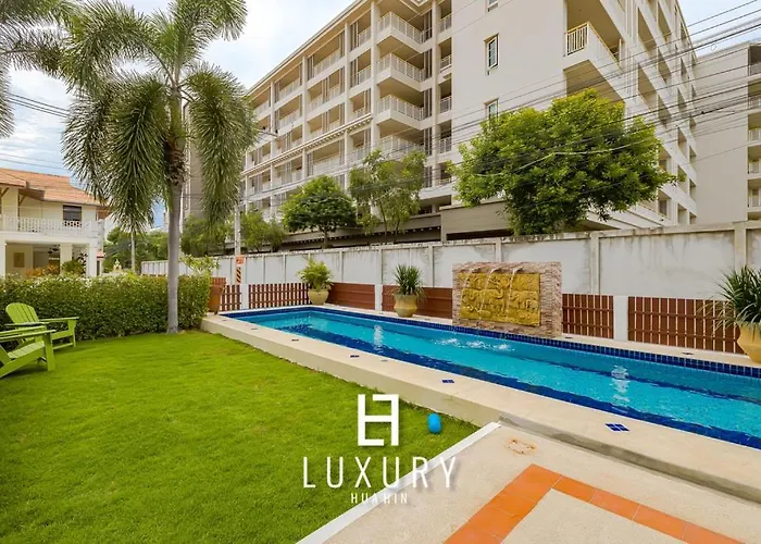 Modern Pool Villa, 4 Bedroom Close To Beach - Hv